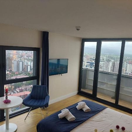 Apart-Hotel Orbi City Batumi Exteriör bild