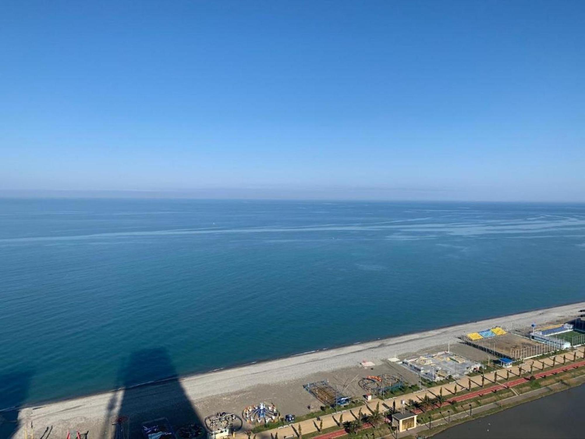 Apart-Hotel Orbi City Batumi Exteriör bild