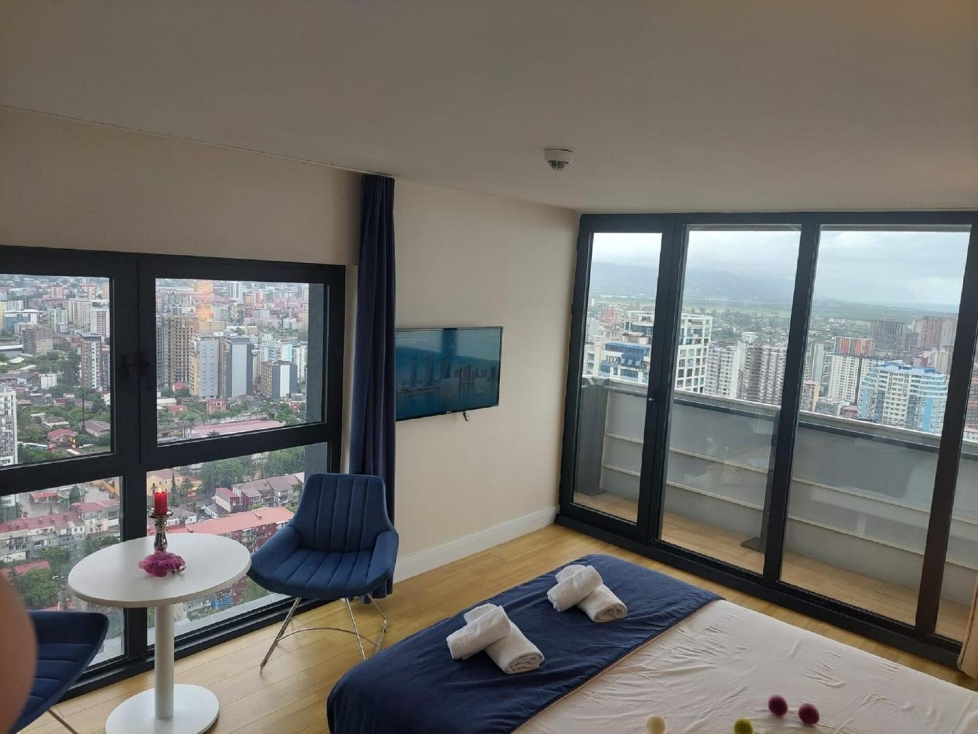 Apart-Hotel Orbi City Batumi Exteriör bild